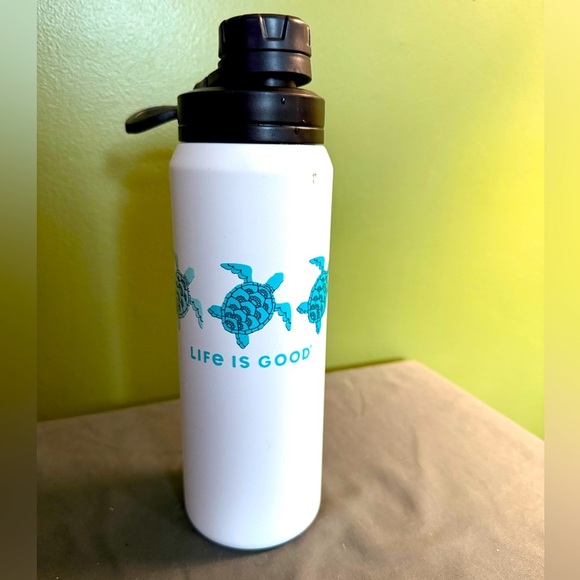 Life Is Good 26oz Sea Turtle Wide Mouth Stainless Steel Insulated Water Bottle - Picture 1 of 7